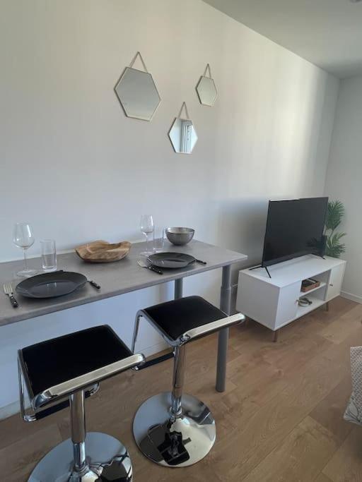 Studio Cosy Rue Alexander Taylor, Wifi, 2 Pers Pau Kültér fotó